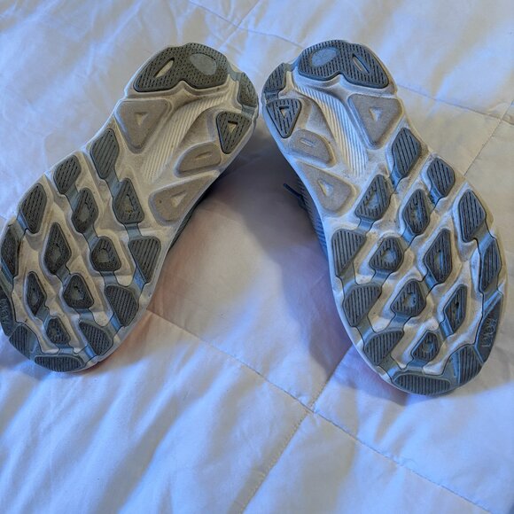 Hoka Clifton - Picture 3 of 4